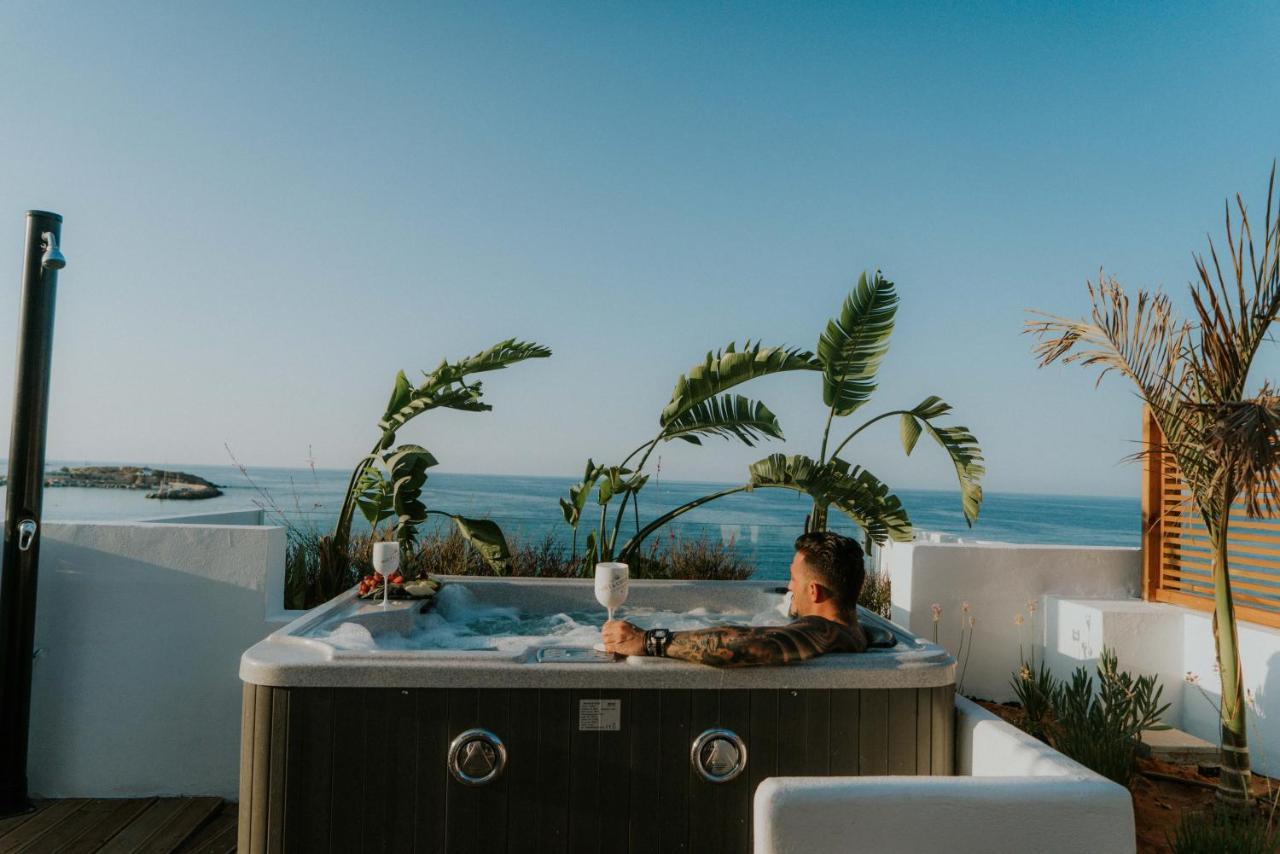 Kahlua Sea View Suites แอร์ซอนิสซอส ภายนอก รูปภาพ